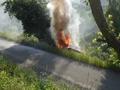 AUTO IN FIAMME AL RALLY (Foto Davide Reggiunenti)